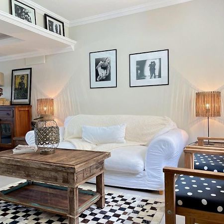Casa Triplex 3 Dorm A 6Qd Rua Coberta Canela Luaran gambar