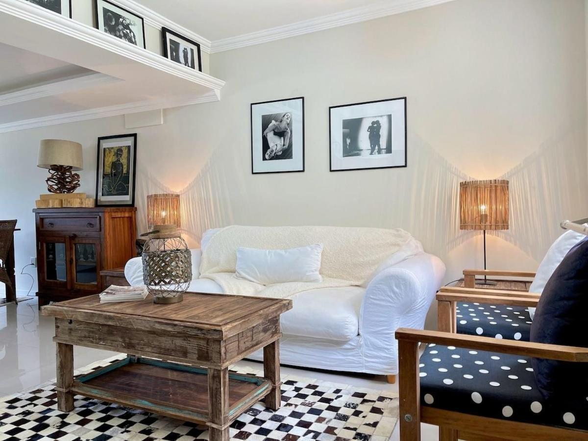 Casa Triplex 3 Dorm A 6Qd Rua Coberta Canela Luaran gambar